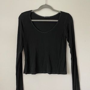 brandy black crop long sleeve